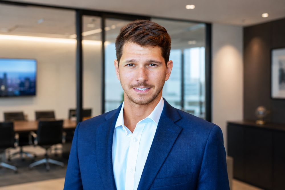 They’ll Teach You to Close. Nobody Teaches You to Last. Dan Taylor | Managing Director at Lendyx